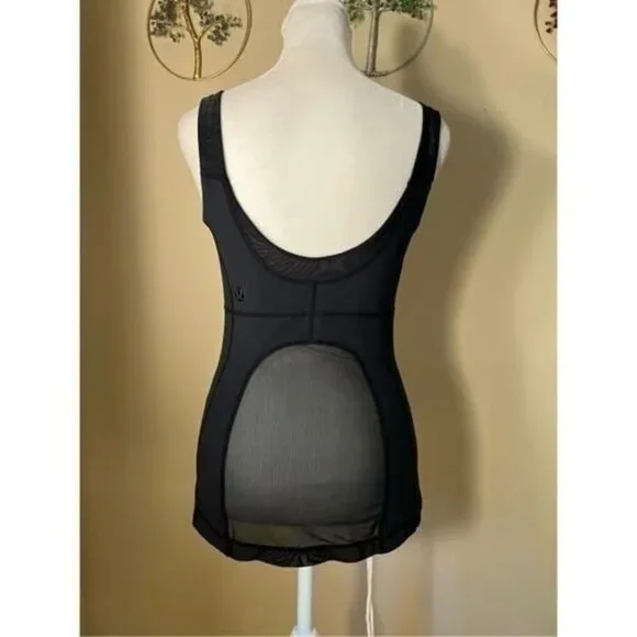 Lululemon Dance : Grace Black Athletic Tank Top w Mesh Panels Size 4 - Picture 2 of 3
